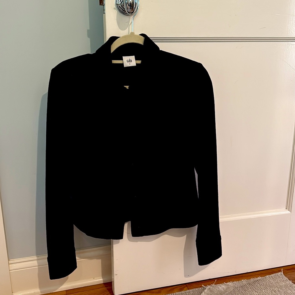 Black cabi blazer.